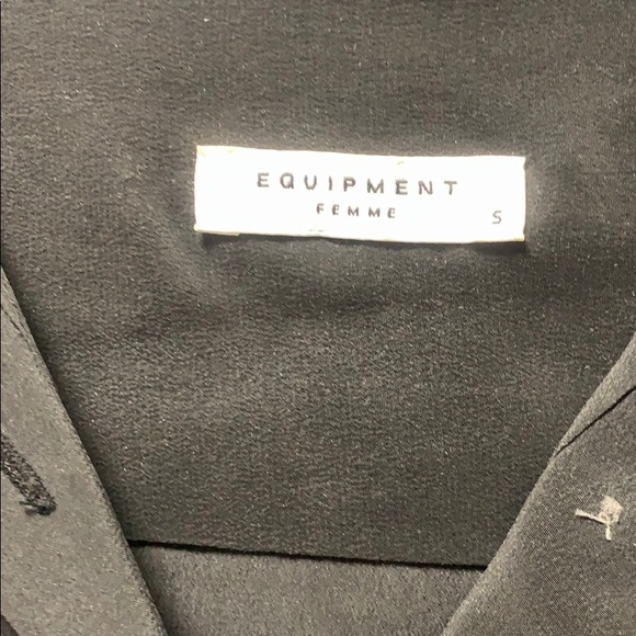 Equipment Silk Button Down shirt - Picture 2 of 3